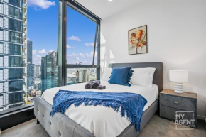 Sleep in the Clouds Level 30 Aus 108 - sleeps 6